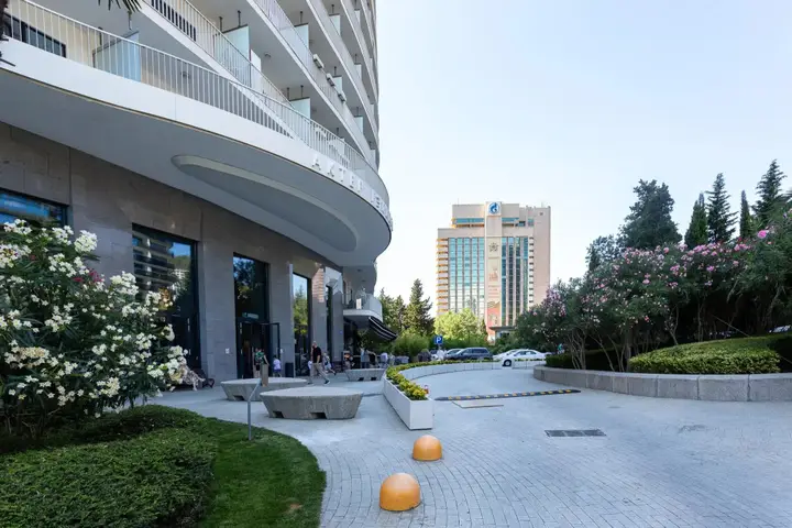 Сочи: Апартаменты Flat Inn в ЖК «Актер Гэлакси» на Курортном проспекте