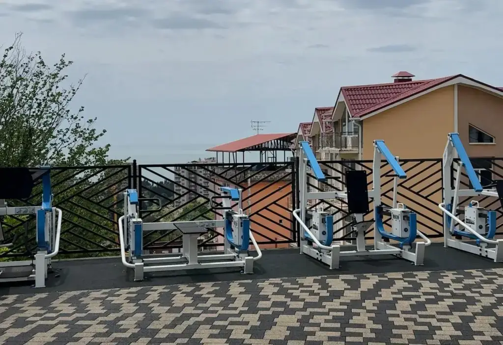 "Я на Море" Студии в Адлере на Белых Акаций 48а — фото 1