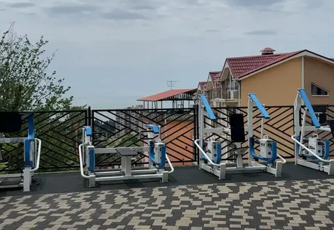 "Я на Море" Студии в Адлере на Белых Акаций 48а — фото 1