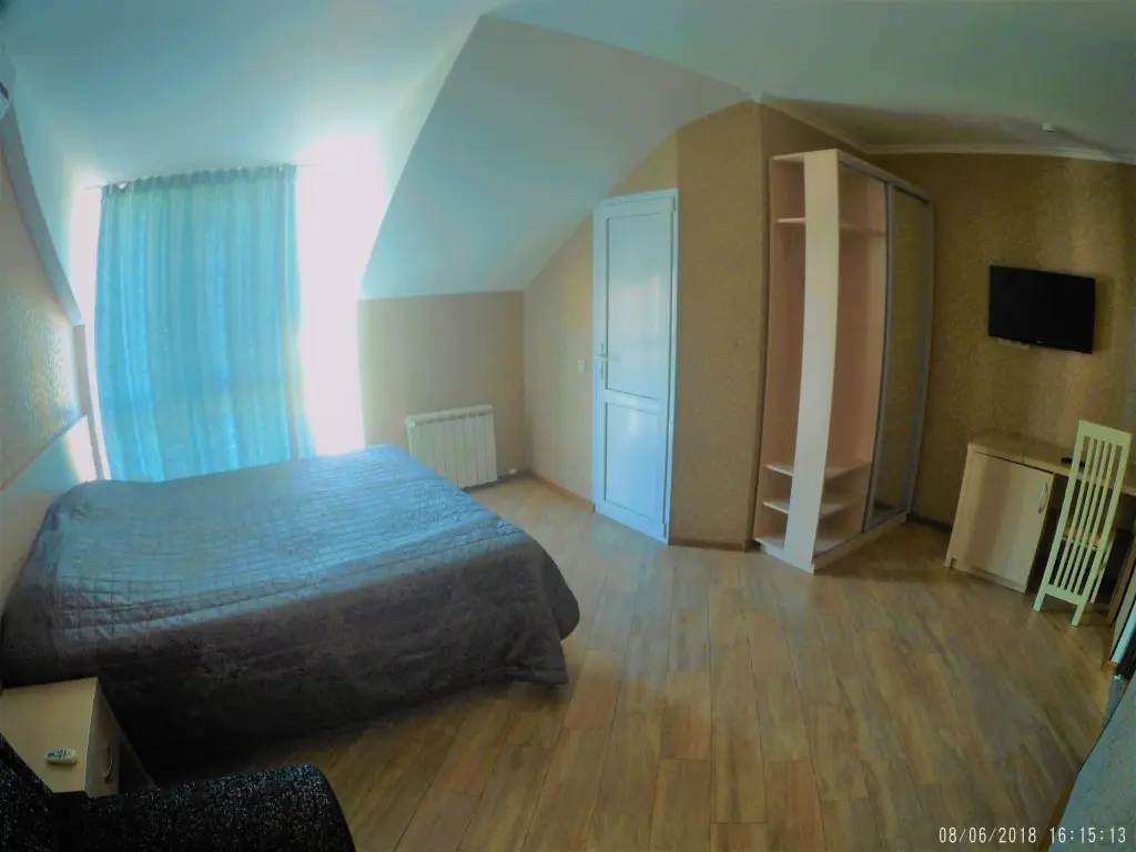 Сочи: U Lauryi Guest House