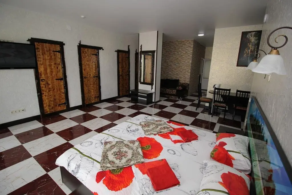 Сочи: U Oksani Guest House