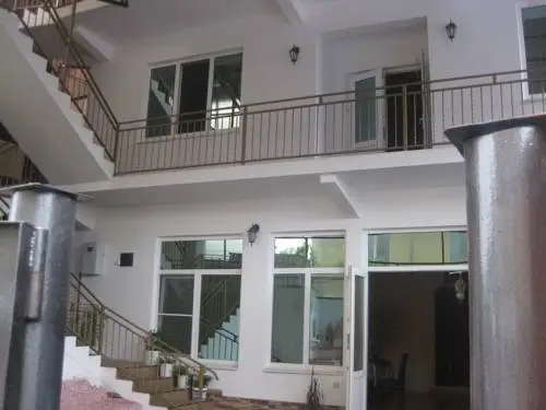 Сочи: U Tatiany Guest House