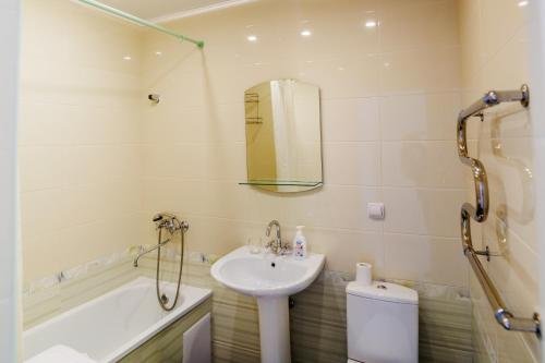 Сочи: Uluchshenny Apartment Zvezda Vinogradnoy