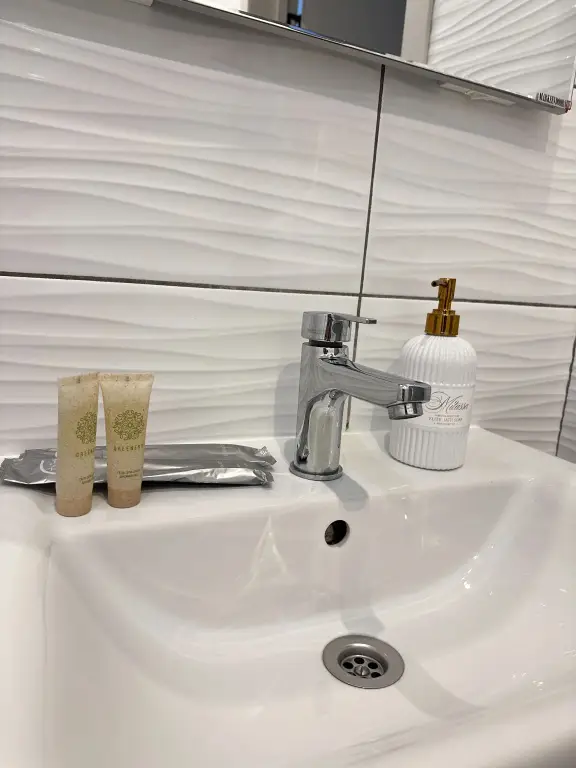 Уфа: Апартаменты с террасой и джакузи в самом центре Уфы — Верхнеторговая площадь, 4