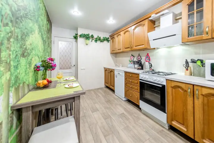 Сочи: Sun City Apartment (Сан Сити Апартмент) на улице Островского