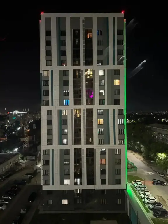 Москва: Вам рады на улице Чайковского 100/2