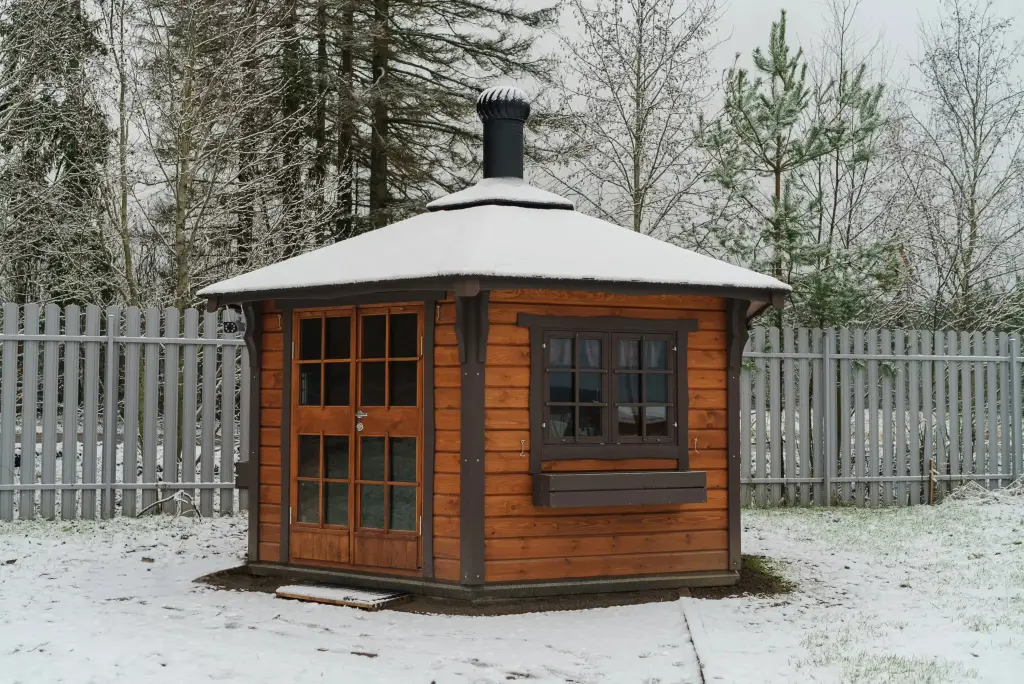 Кучерово: Частный дом LakeHouse Michurinskoe