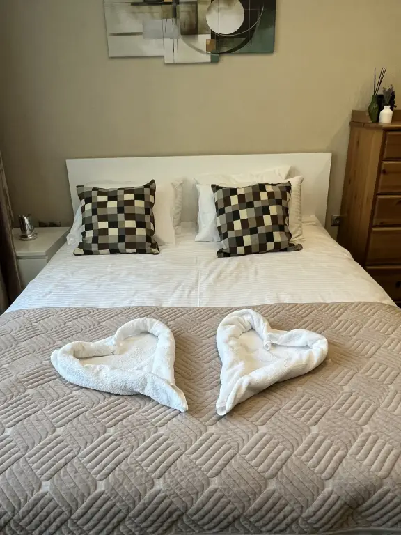 Апартаменты Cozy and Clean Apartment Near Metro Rasskazovka and VKO Airport — фото 1