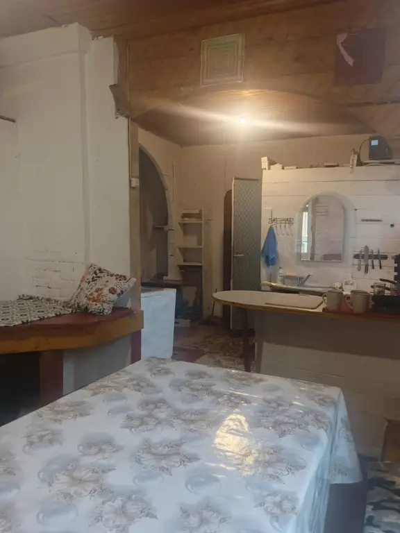 Мезмай: Частный дом с двумя спальнями, террасой и русской печью