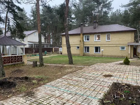 Частный дом в городе — фото 1
