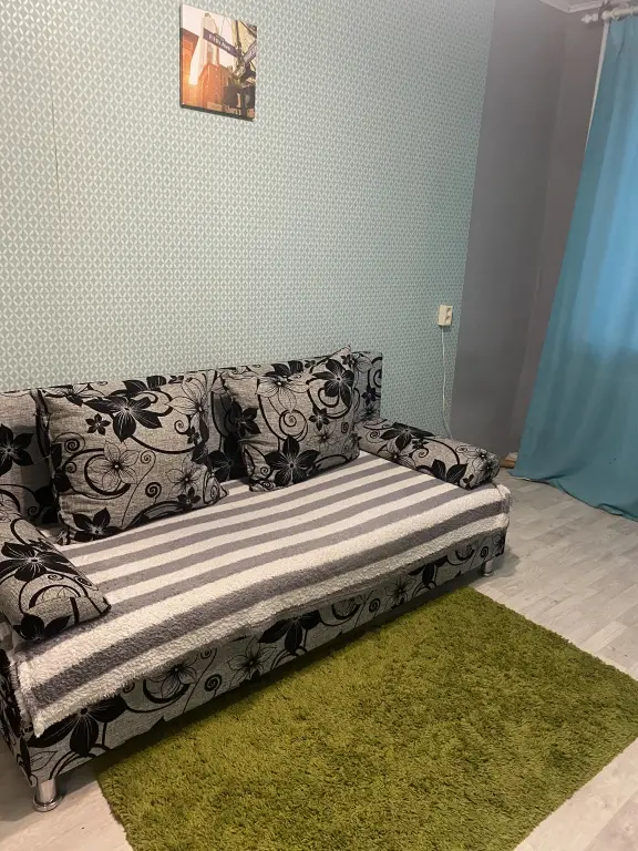 Уфа: Квартира в шаговой доступности от предприятии. Дам на красной линии