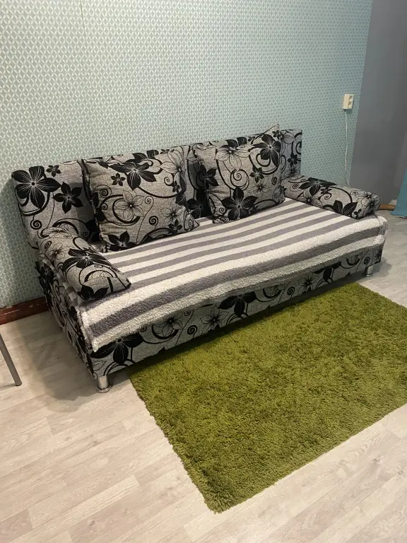 Уфа: Квартира в шаговой доступности от предприятии. Дам на красной линии