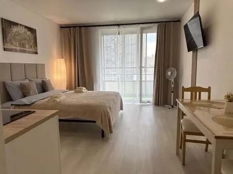 Квартира Светлая студия в спальном районе — фото 1