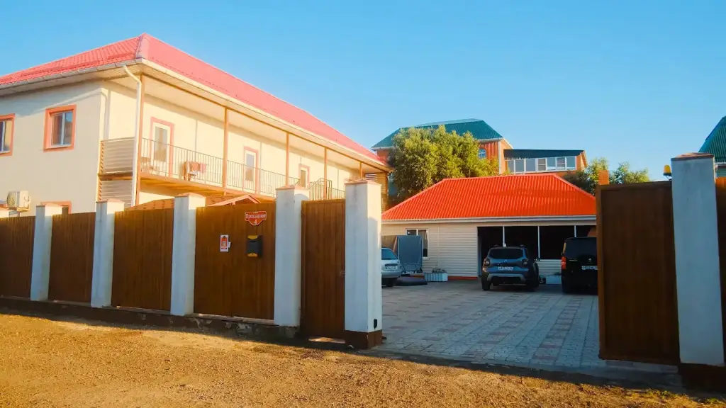 Пересыпь: Отель Золотая Пересыпь