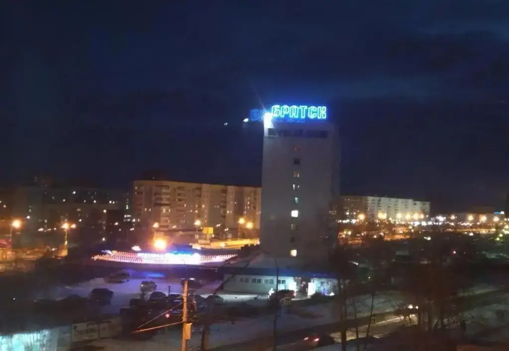 Братск: Апартаменты на улице Обручева 37