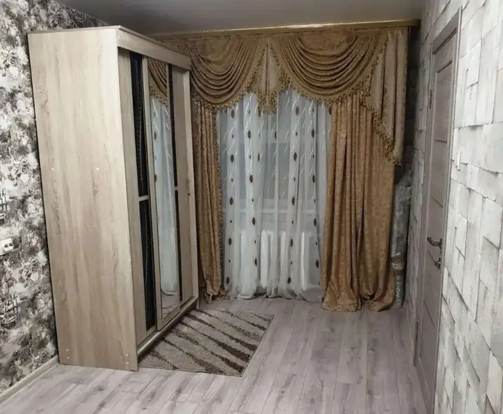 Братск: Апартаменты на улице Обручева 4