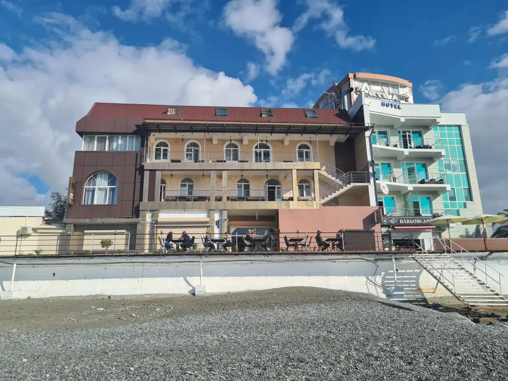 Сочи: Меблированные комнаты Дом у моря