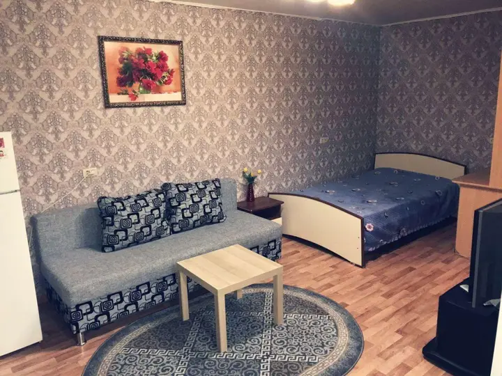 Челябинск: Апартаменты на улице Сони Кривой, 45