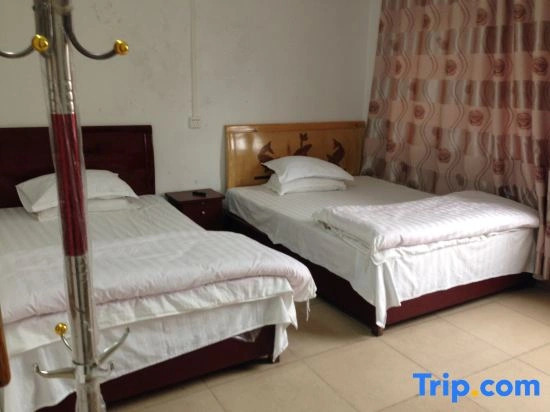 Бэйхай: Beihai Yiqingyuan Hotel