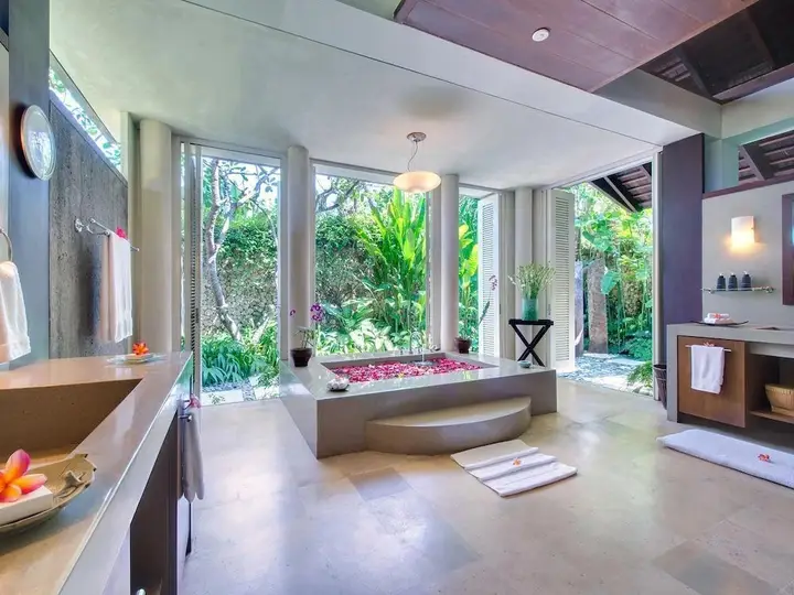 Сукавати: Majapahit Beach Villas By Nakula