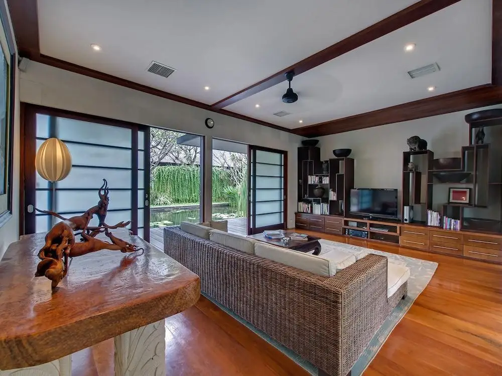 Сукавати: Majapahit Beach Villas By Nakula