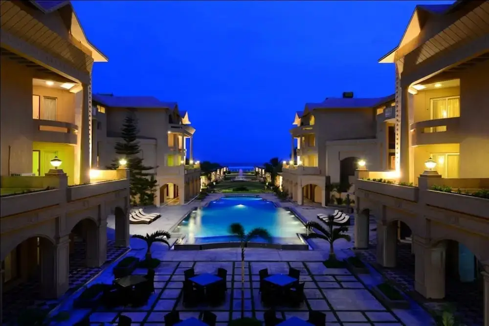 Пури: The Chariot Resort & Spa