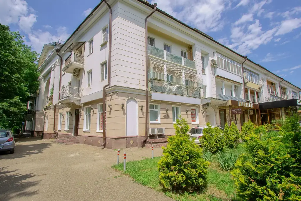 Квартира Аврора Сталинка в Центре — фото 1