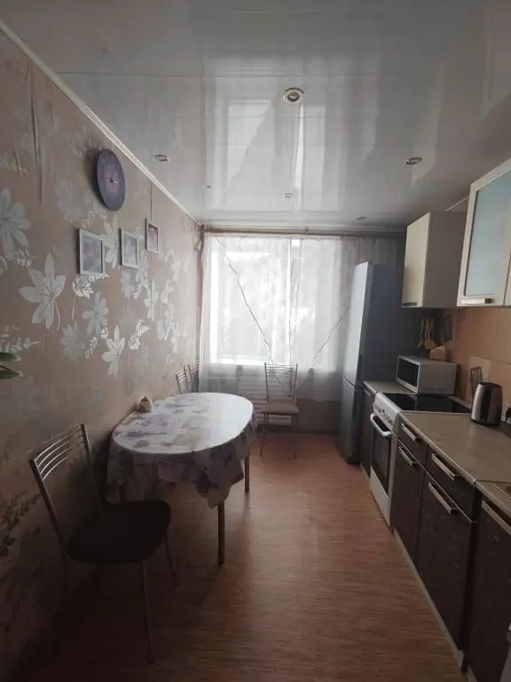 Усть-Илимск: Квартира на проспекте Дружбы Народов 78