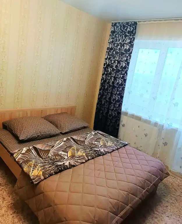 Великий Новгород: Квартира В Луговом С Шикарным Видом На Парк