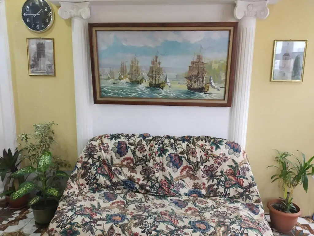 Елец: Парнас