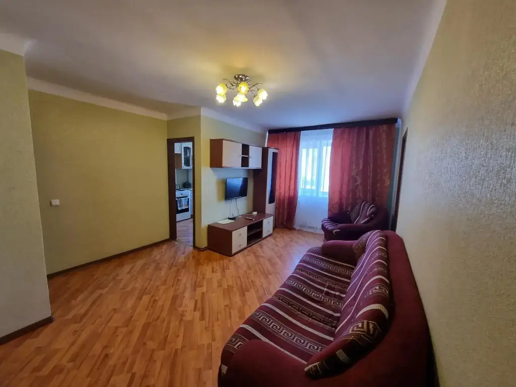 Апартаменты Home Сomfort на улице Коммуны 3 — фото 1