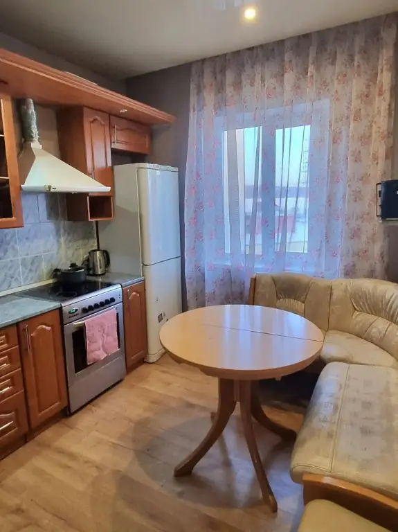 Магадан: Апартаменты Home Сomfort на улице Набережной реки Магаданки 51 корпус 2