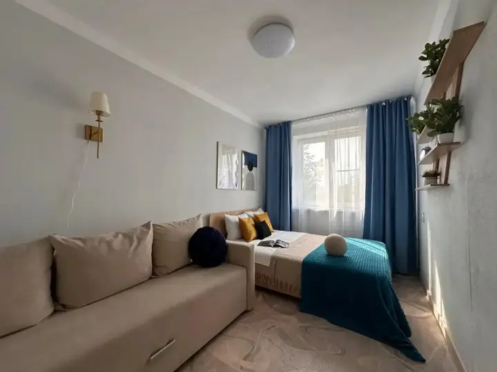 Нижний Новгород: Apartament 52 на улице Челюскинцев 15