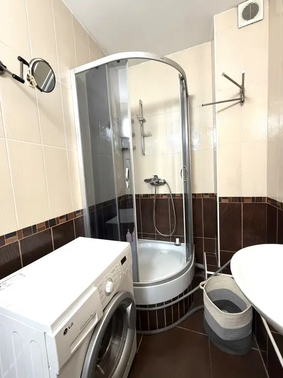 Иркутск: Апартаменты Дошли у Аэропорта