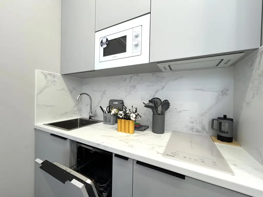 Сочи: Апартаменты SeZam Apartments 84 ЖК АртЛайтСити