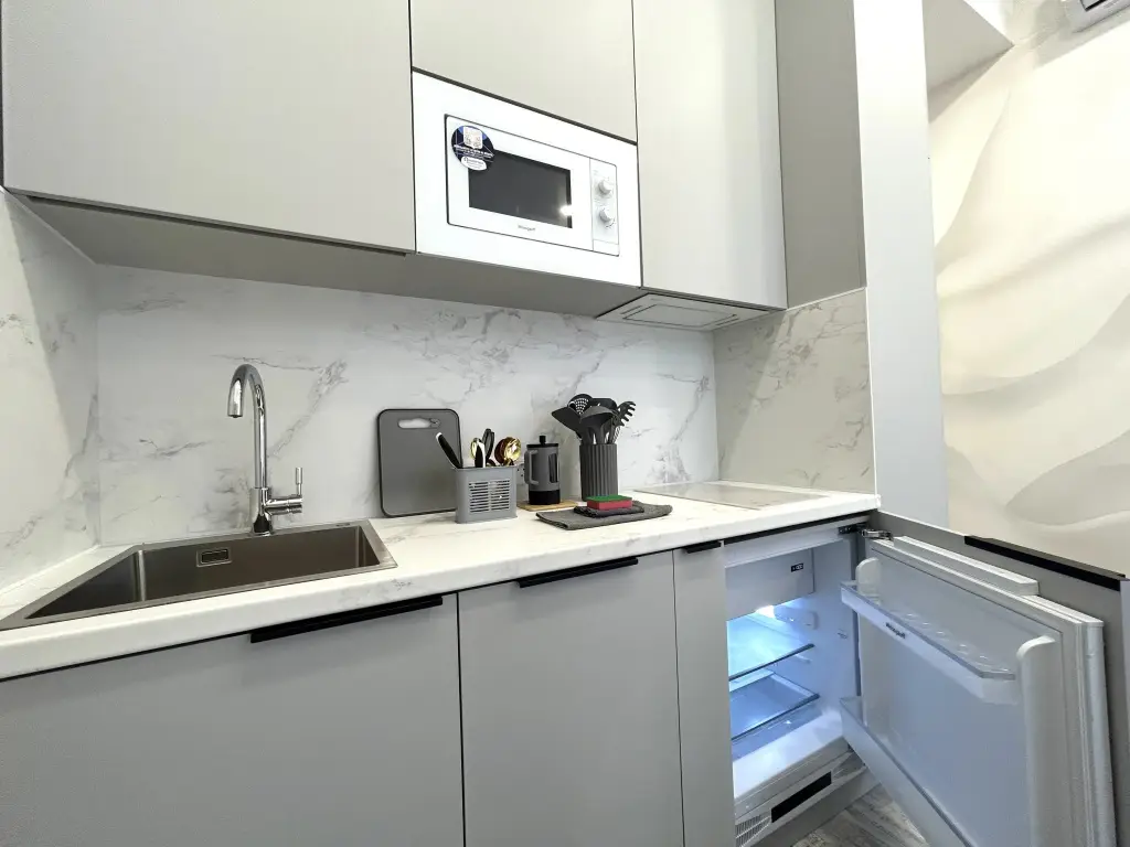 Сочи: Апартаменты SeZam Apartments 84 ЖК АртЛайтСити