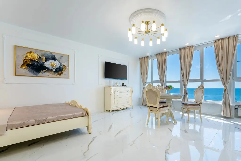Сочи: Квартира Deluxe Apartment 47 м2