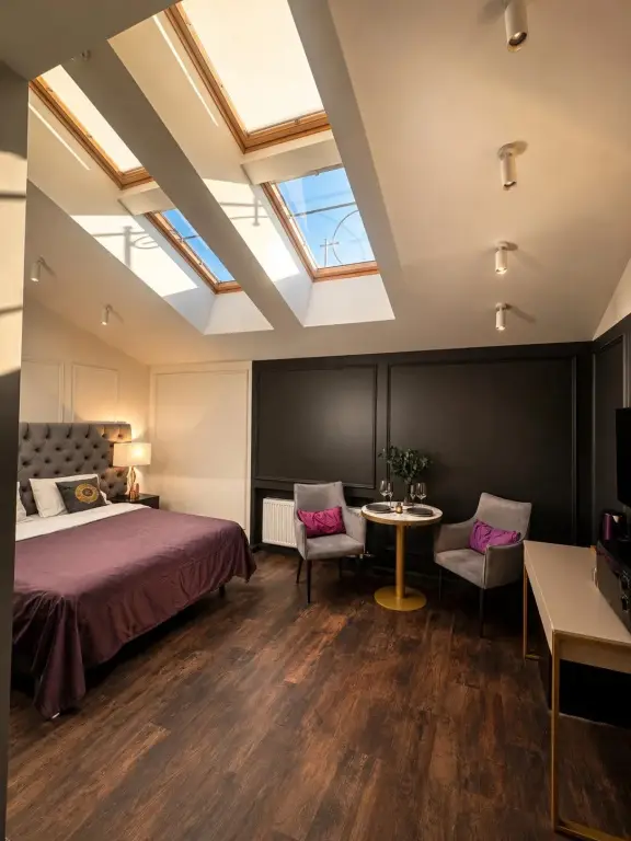 Санкт-Петербург: Апартаменты Velvet Residence apart дизайнерские апартаменты-мансарда в клубном доме Acqualina в центре Санкт-Петербурга