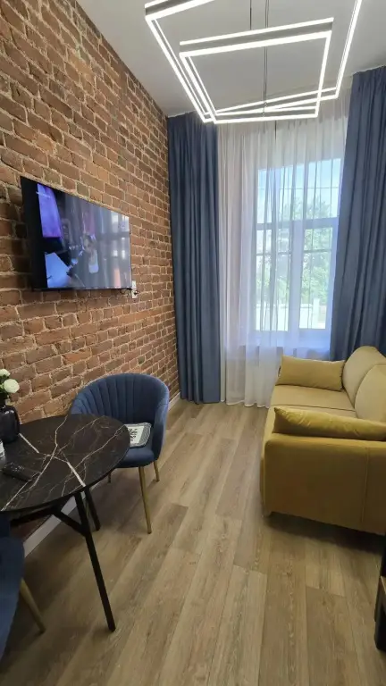Санкт-Петербург: Апартаменты Urban Nest лофт на Васильевском Острове
