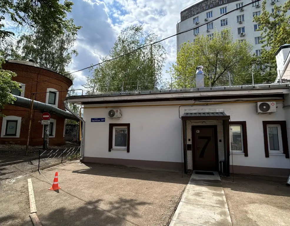 Апартаменты ОсобнякAparts на улице Грузинская — фото 1