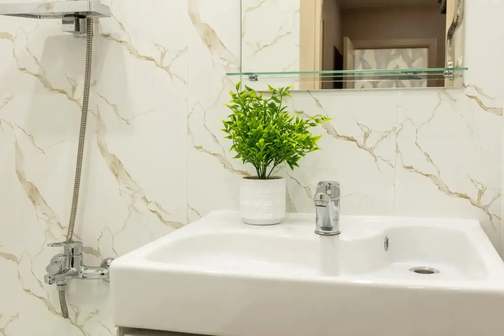 Нижний Новгород: HomeHotel на улице Бурнаковская 83