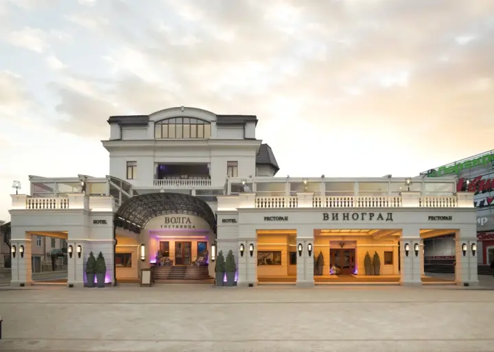 carousel image 0