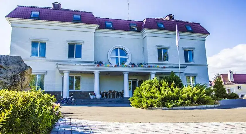 Энгельс: Загородный Дом Волжино