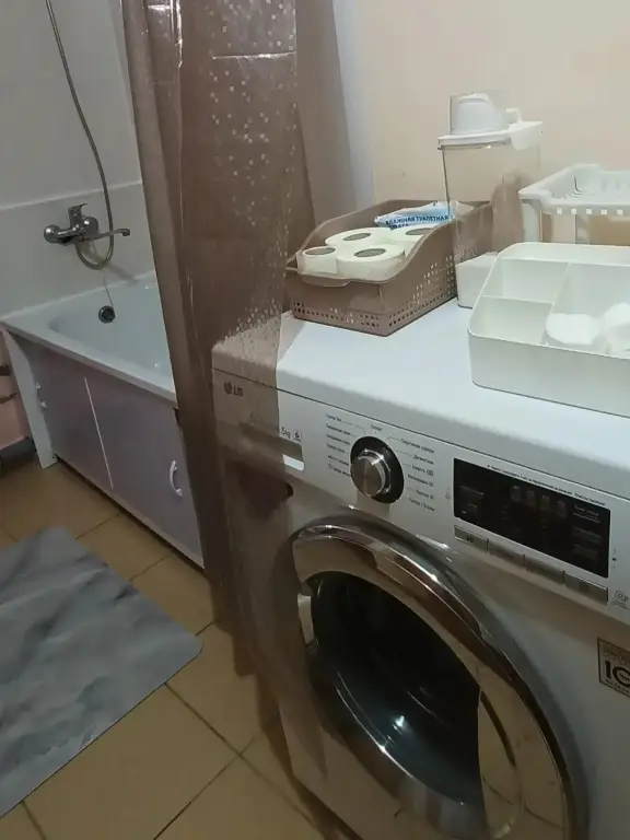 Нижний Новгород: Квартира на Волжской набережной 12