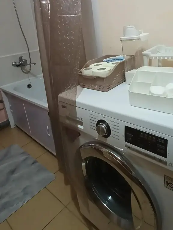 Нижний Новгород: Квартира на Волжской набережной 12