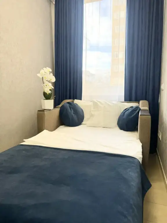 Симферополь: Апартаменты на улице Крылова 36