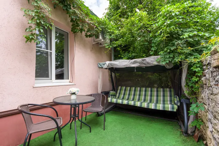 Пятигорск: Апартаменты У Цветника от Rooms Apartments