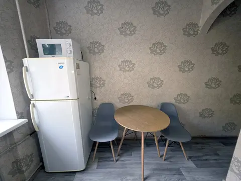 Квартира Уютная у Европы — фото 1