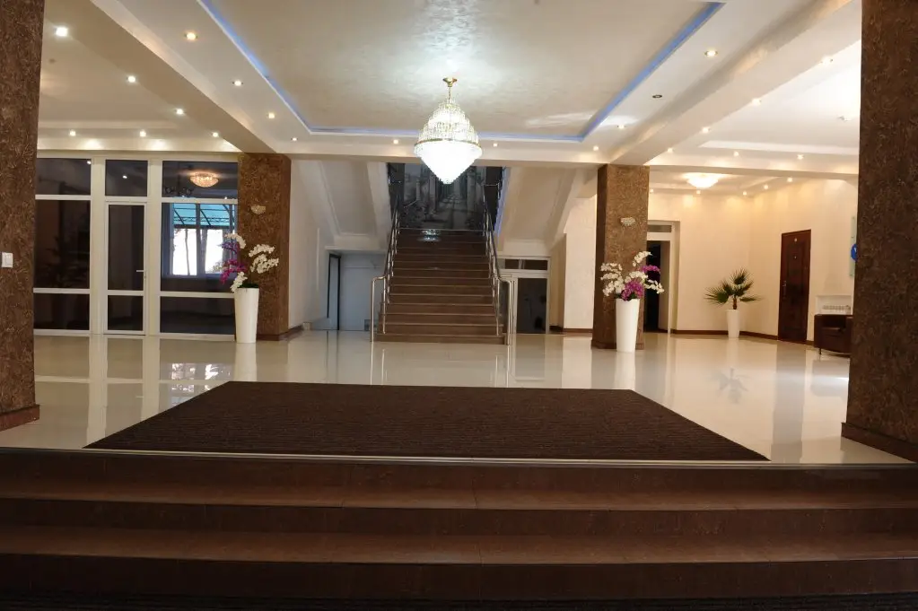Отель Планета Люкс — фото 1