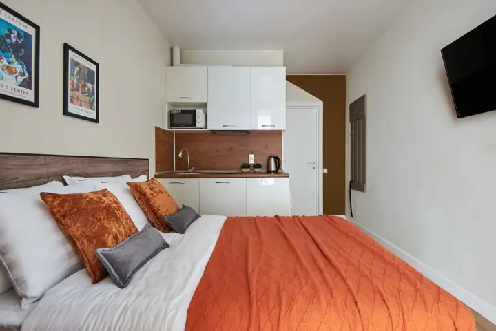 Сочи: Апартаменты Red Apartments Роз Дель Мар Янтарь